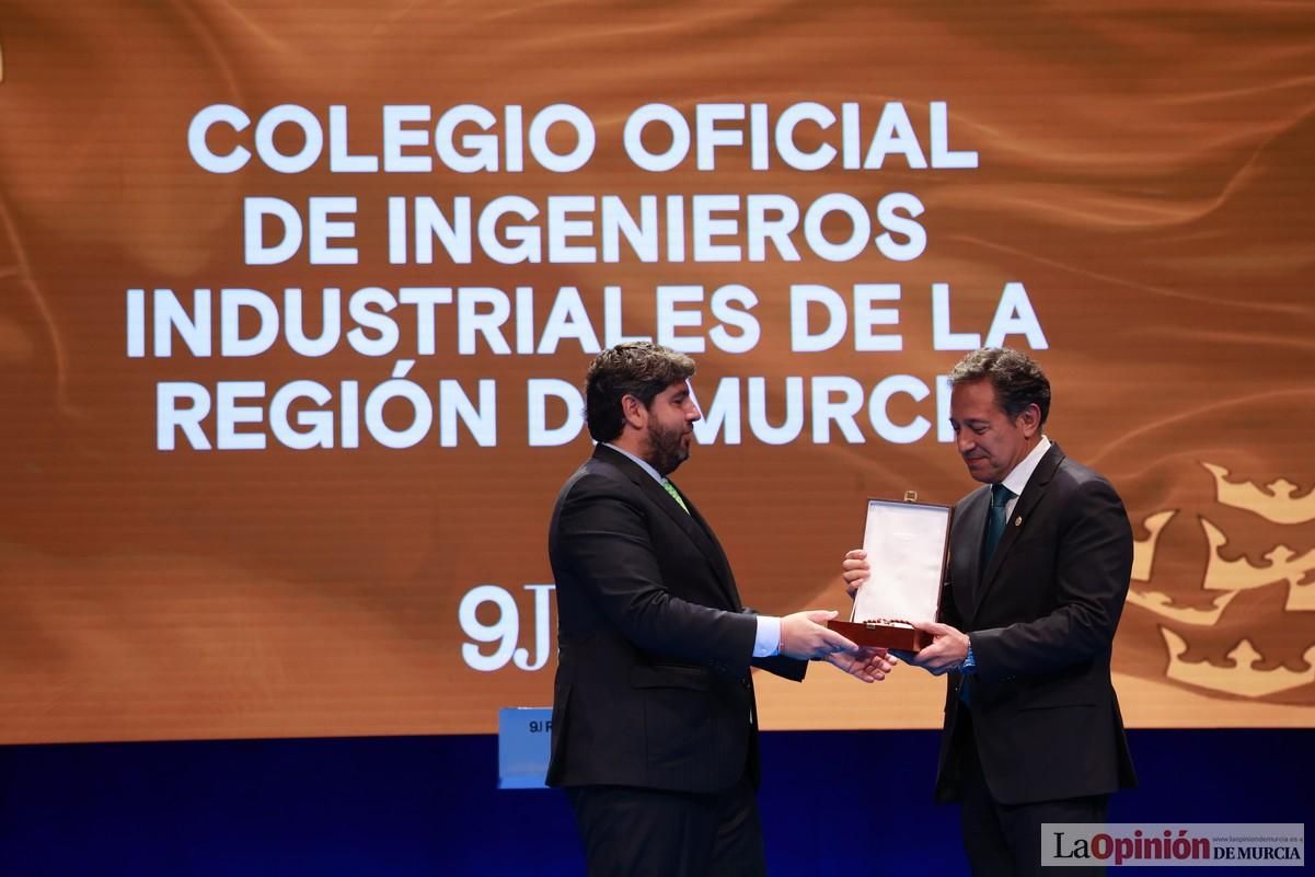 Así ha sido el acto institucional del Día de la Región de Murcia en el Teatro Romea