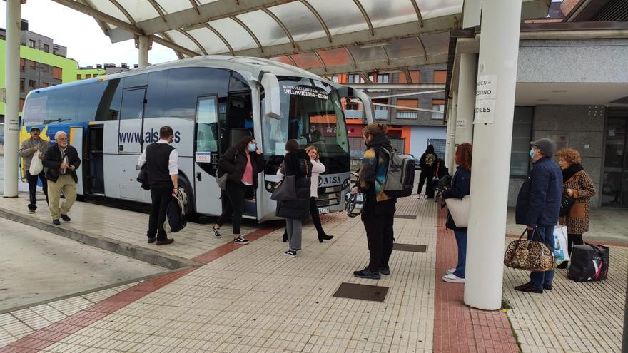 Asturias prorroga en 2023 la tarifa plana del bus y bonifica así más del 50% de los billetes