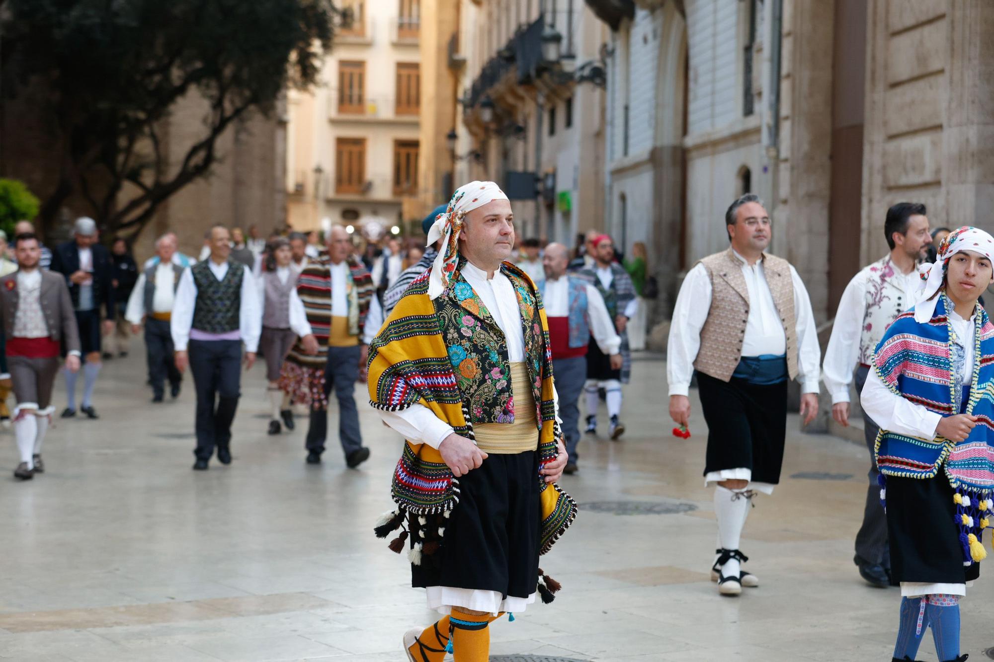 Búscate en el primer día de la Ofrenda en la calle San Vicente entre las 18:00 y las 19:00