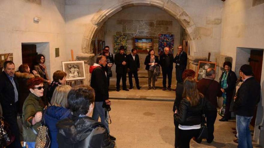 Exposición fotográfica organizada por la asociación cultural A Cepa na Capela do Hospital. // Gonzalo Núñez