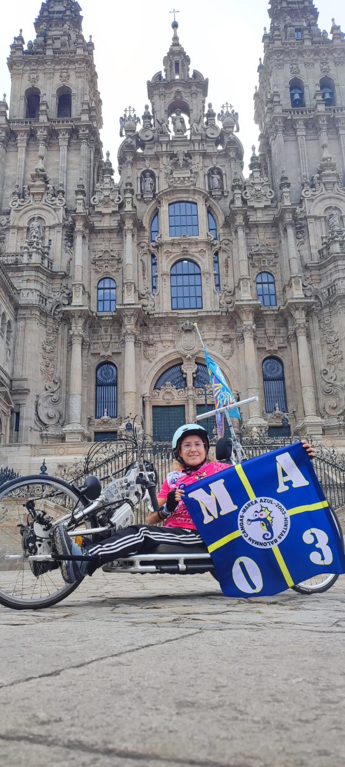 La canguesa Laura Martínez en una Ruta a Santiago.