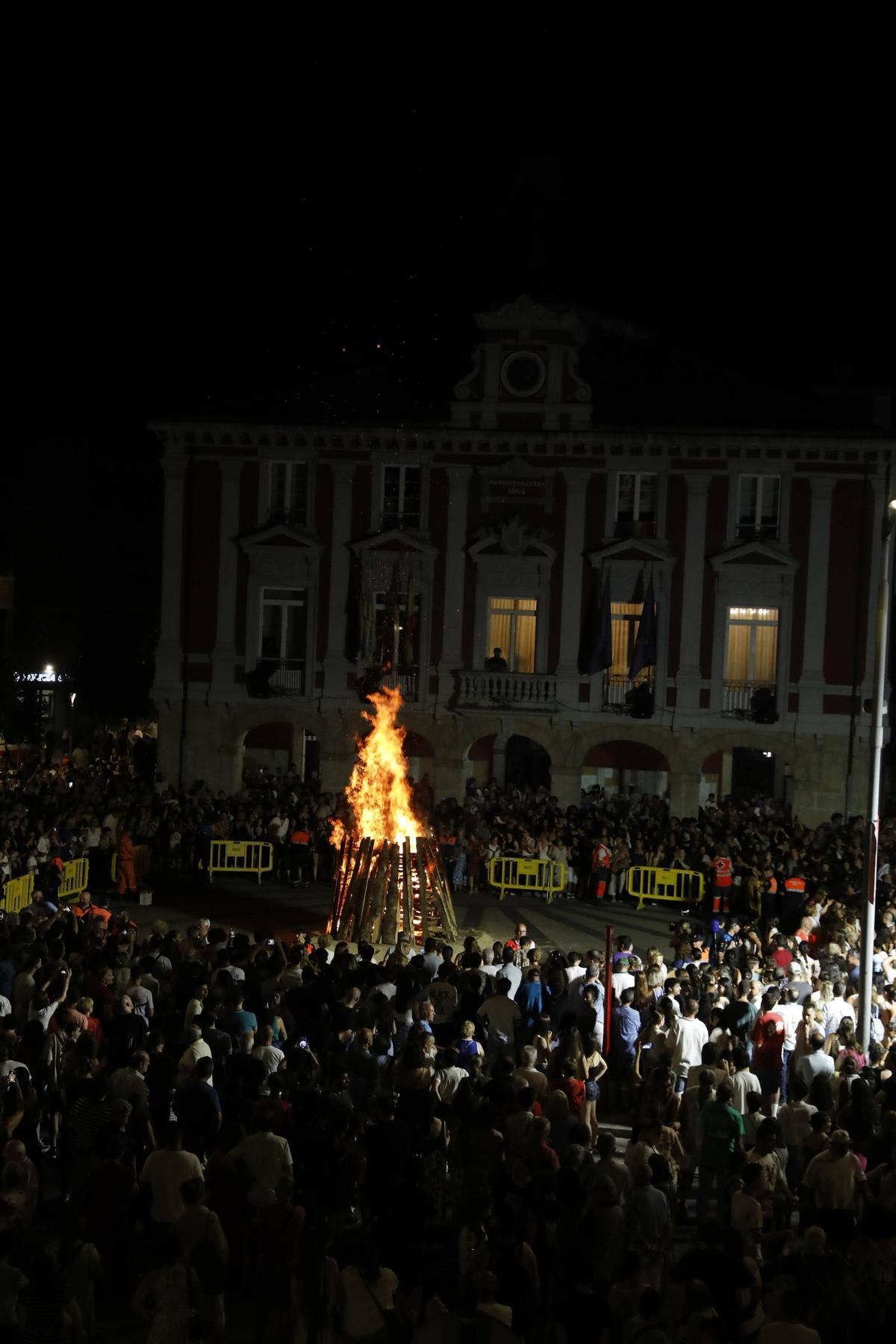 Mieres arde por San Xuan