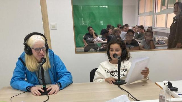 La campeona paralímpica de triatlón adaptado visita Nigrán |