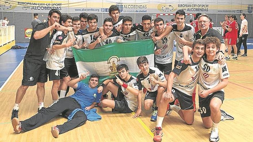 El cadete granate estará con la élite nacional