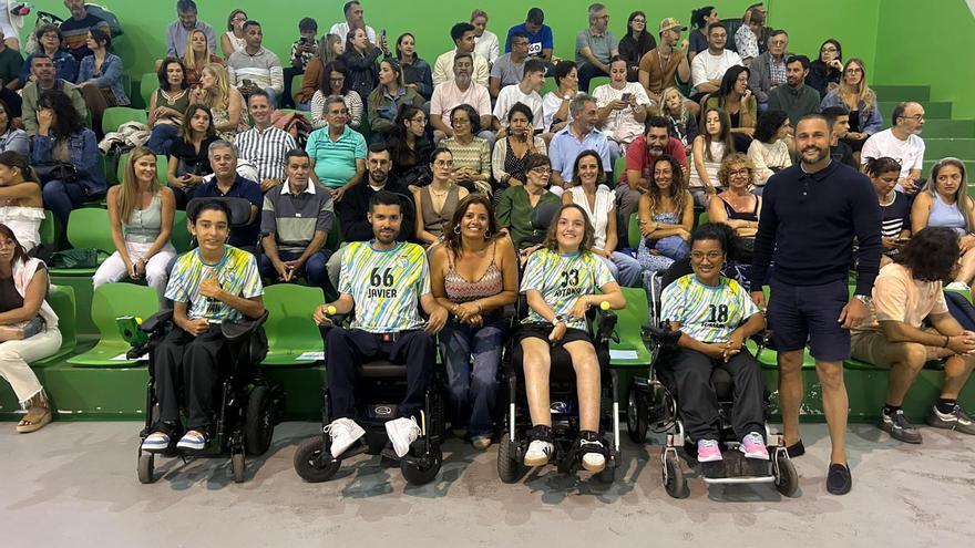 Teguise subvenciona con 15.000 euros al club de hockey adaptado Uninsu