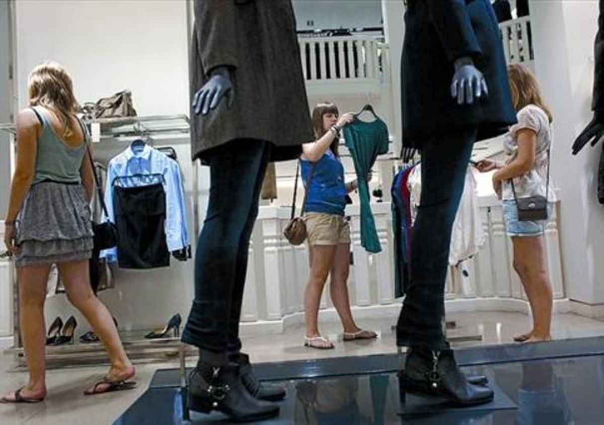 Aspecte de l’interior d’una botiga de Zara, el mes passat, a Madrid.