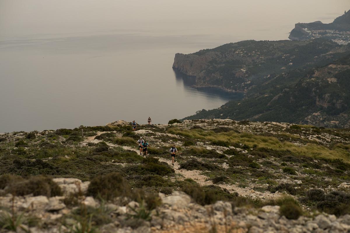 Medio millar de corredores en la 'II Travessa Mallorca Serra de Tramuntana' Medio millar de corredores en la 'II Travessa Mallorca Serra de Tramuntana'