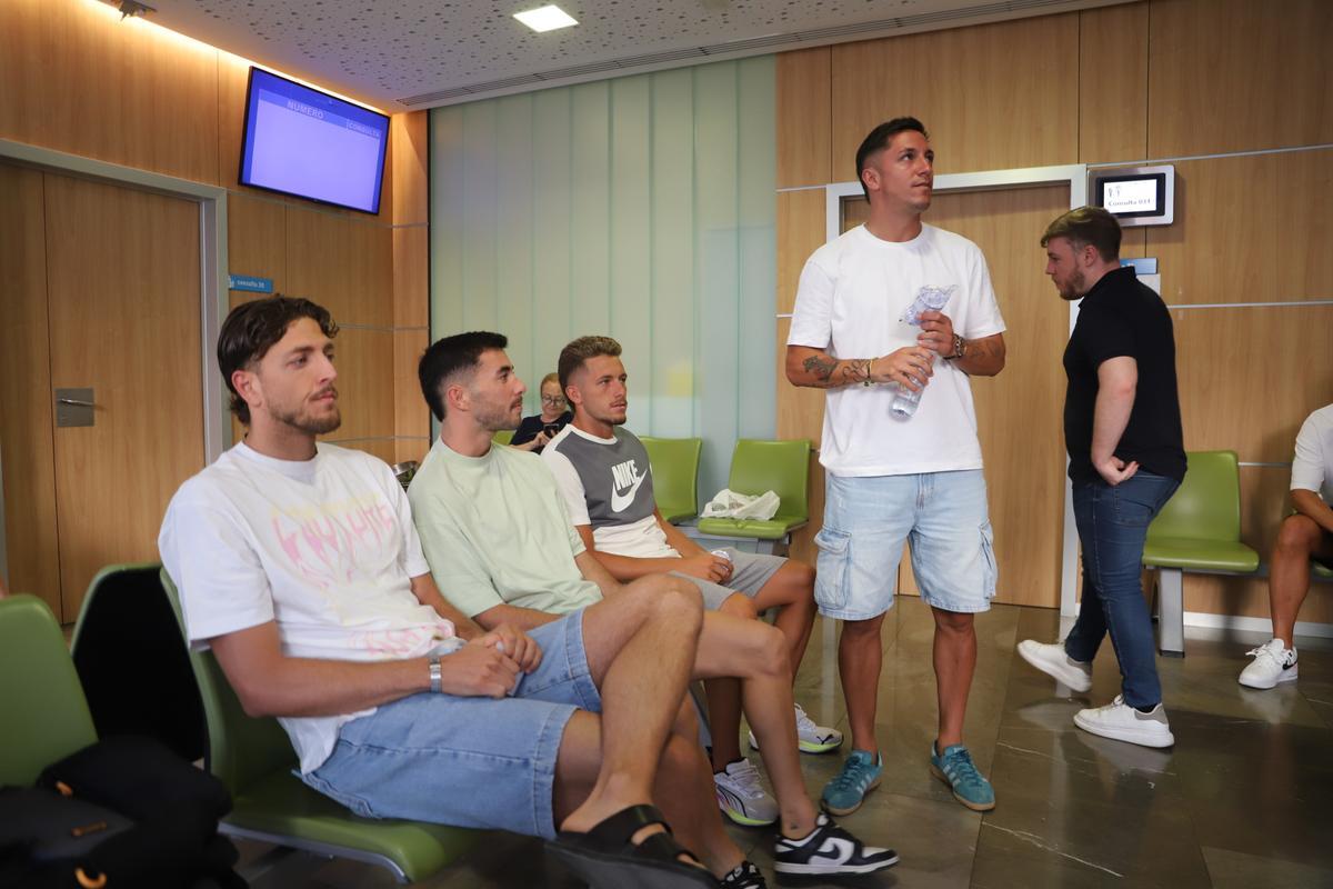 Los reconocimientos médicos del Córdoba CF 25-26, en imágenes