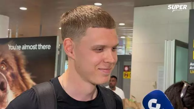 Elias Valtonen, nuevo fichaje taronja, aterriza en Valencia