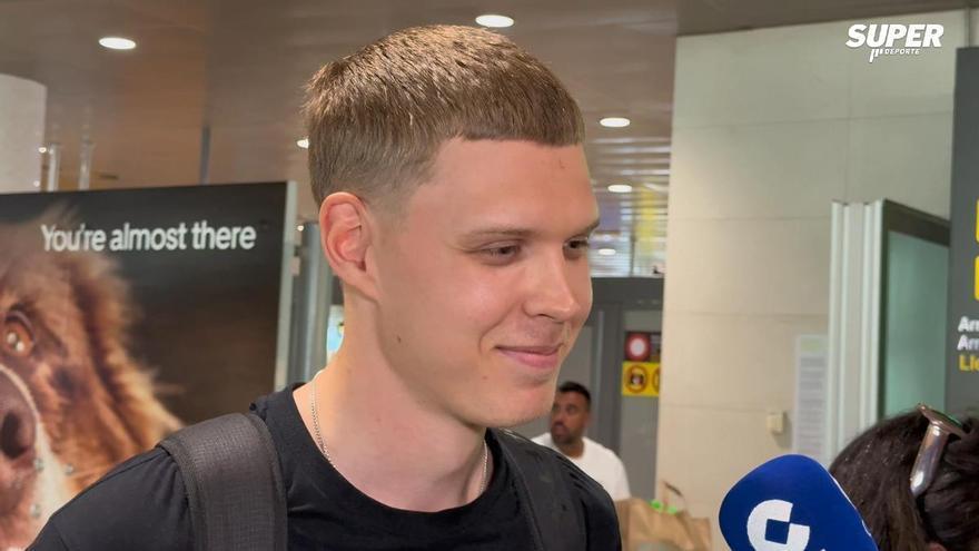 Elias Valtonen, nuevo fichaje taronja, aterriza en Valencia