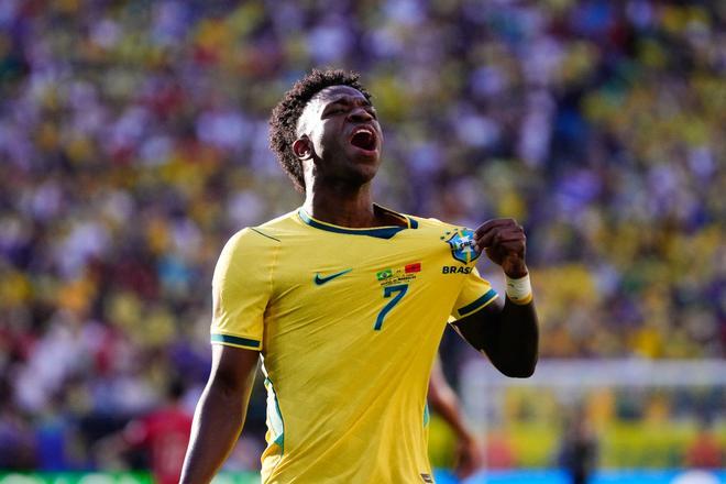El Arsenal aprieta a Vinícius y el Real Madrid se niega a pagarle una prima de fichaje