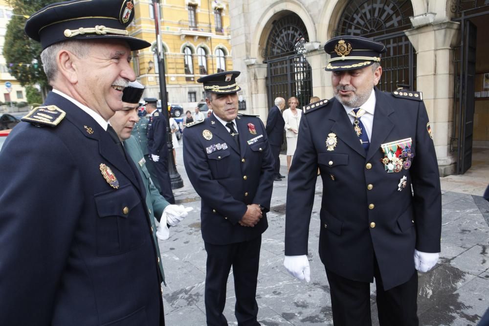 Celebración de la fiesta Policía Nacional en Gijón