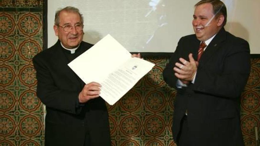 Alberto Caselles, abad emérito de la colegiata de Gandia, fallece en Gata a los 87 años