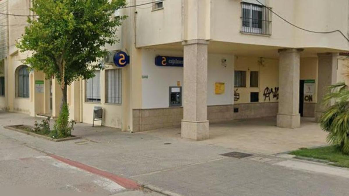 Oficina de Cajalmendralejo en Tiétar.