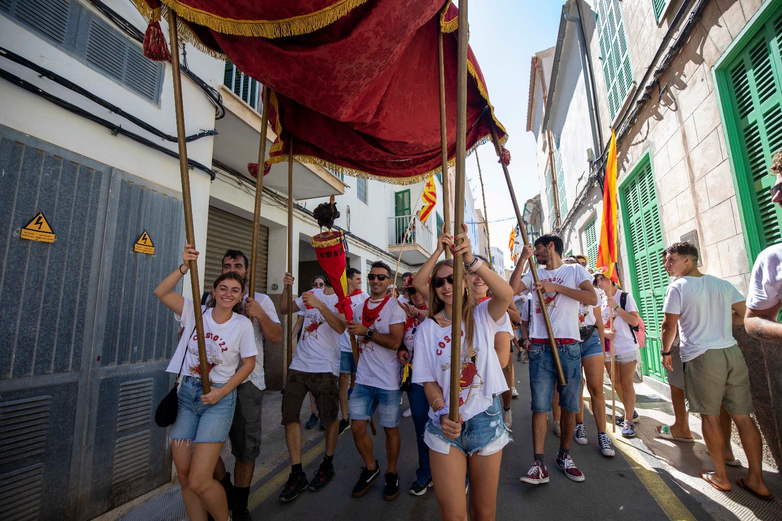 Fiesta del Cosso de Felanitx 2022 | 'Motomami', Sor Estiércol y ‘estelades’, el cóctel festivo del Cosso de Felanitx