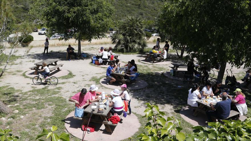 ¿Cuáles son los mejores sitios de la Ribera para ir a comerse la mona de Pascua?