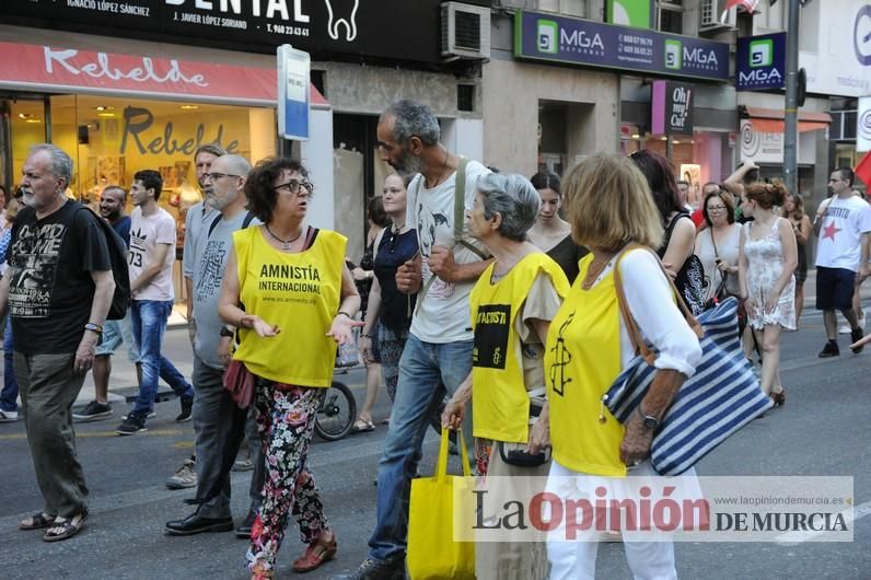 Más de cien voces piden en Murcia "acoger refugiados ya"