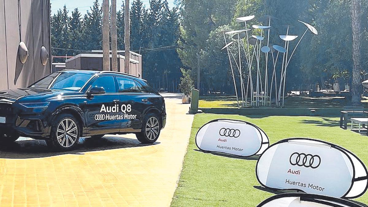 El concesionario estuvo presente en el evento que organizó la escuela de negocios en Promenade con el Audi Q8 y el Audi Q4