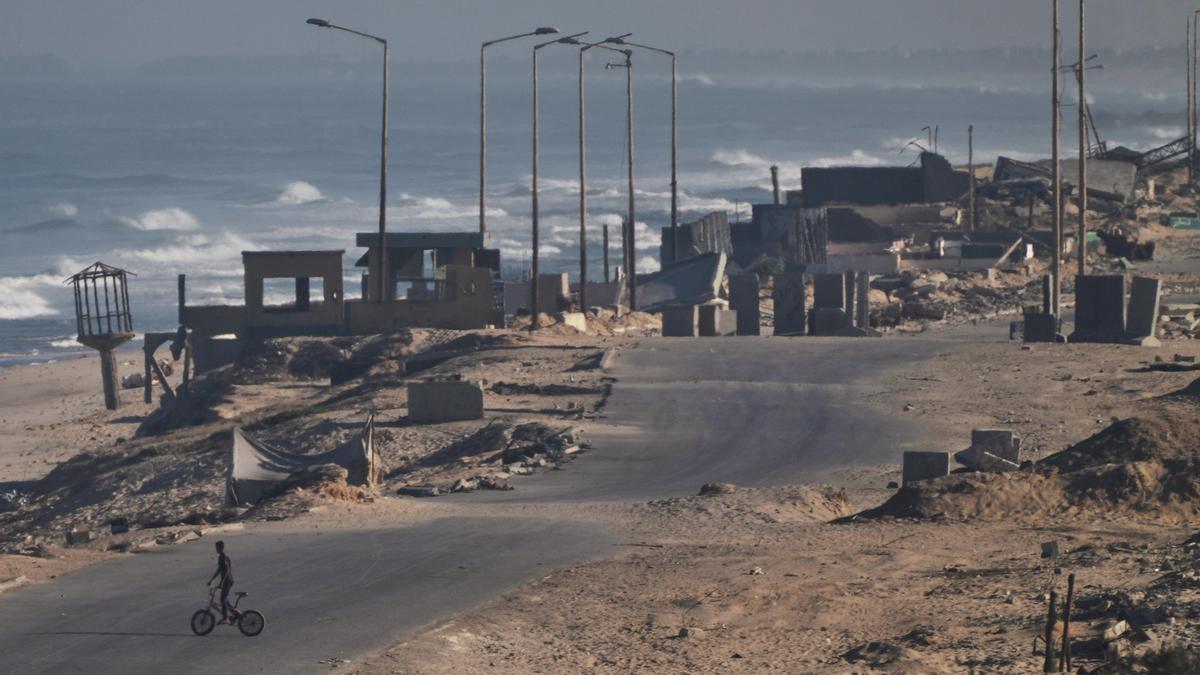 Las fuerzas israelíes han comenzado a retirarse de partes del territorio, particularmente en la ciudad de Gaza.