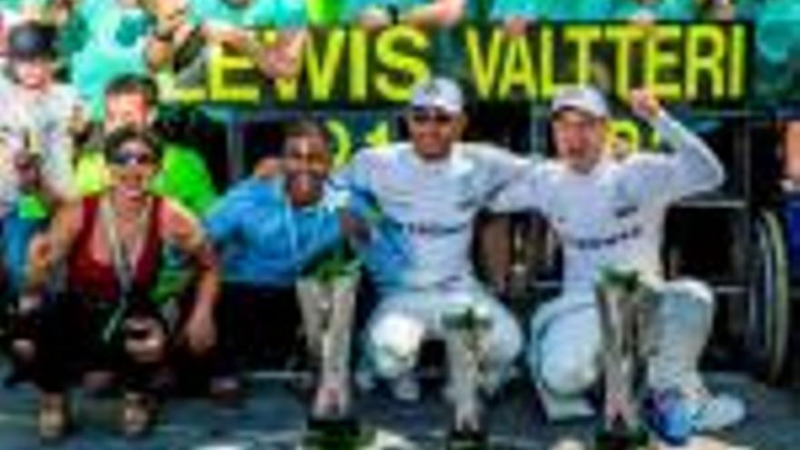 Lewis Hamilton s&#039;imposa a Monza i és el nou líder del Mundial de Fórmula 1