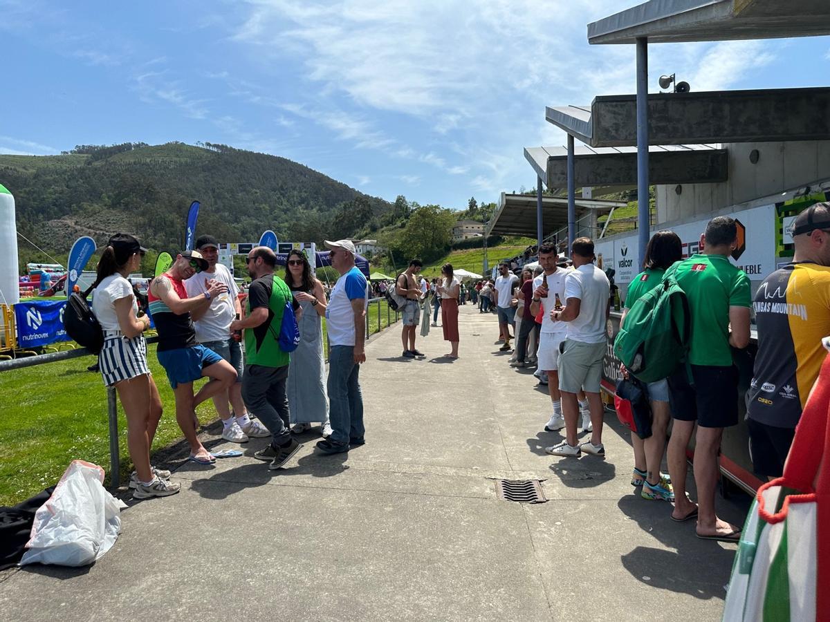 En imágenes: ambiente el Trail Valle del Esva, en Trevías, en una jornada marcada por el calor