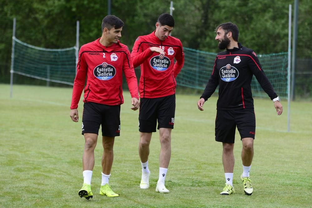 Los jugadores aumentan el ritmo en una nueva sesión para preparar la visita del Extremadura UD el próximo domingo a Riazor.