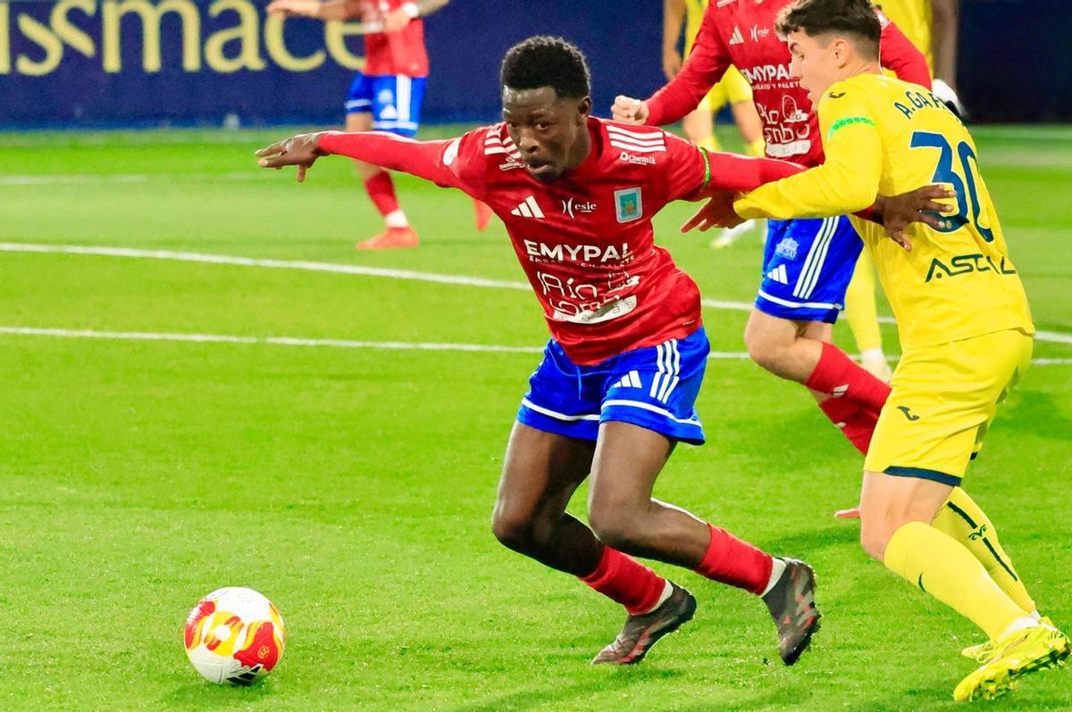 La SD Tarazona salva ‘in extremis’ un punto en La Cerámica.