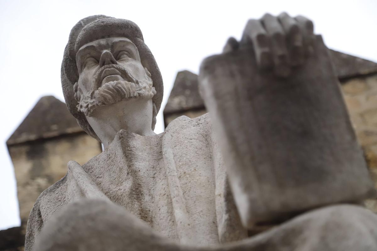 Monumento a Averroes