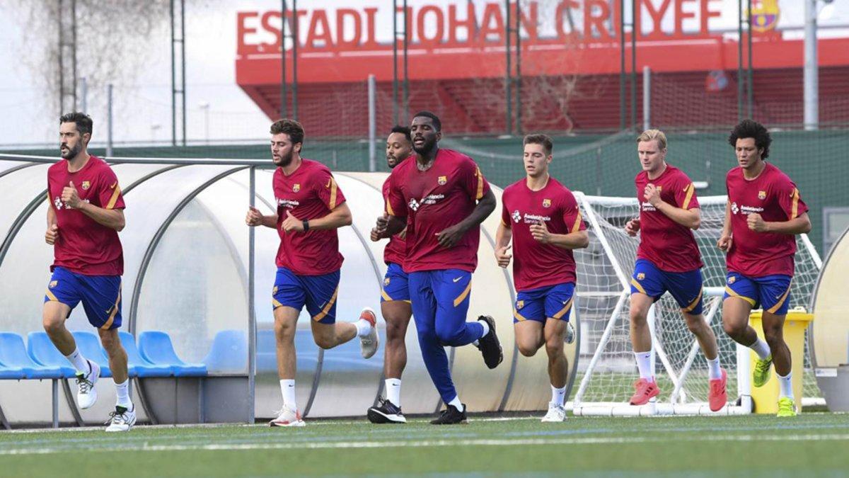 El equipo ha empezado a correr en la Ciutat Esportiva