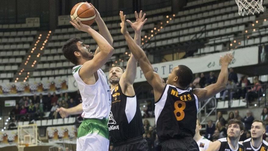 TAU Castelló afronta un ensayo de los «play-offs»