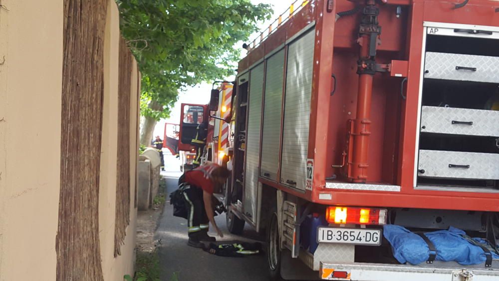 Feuer beschädigt Fahrzeuge in Tiefgarage in Esporles