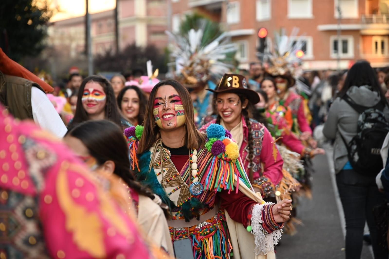 GALERÍA | Las Candelas de Santa Marina preludian el Carnaval de Badajoz