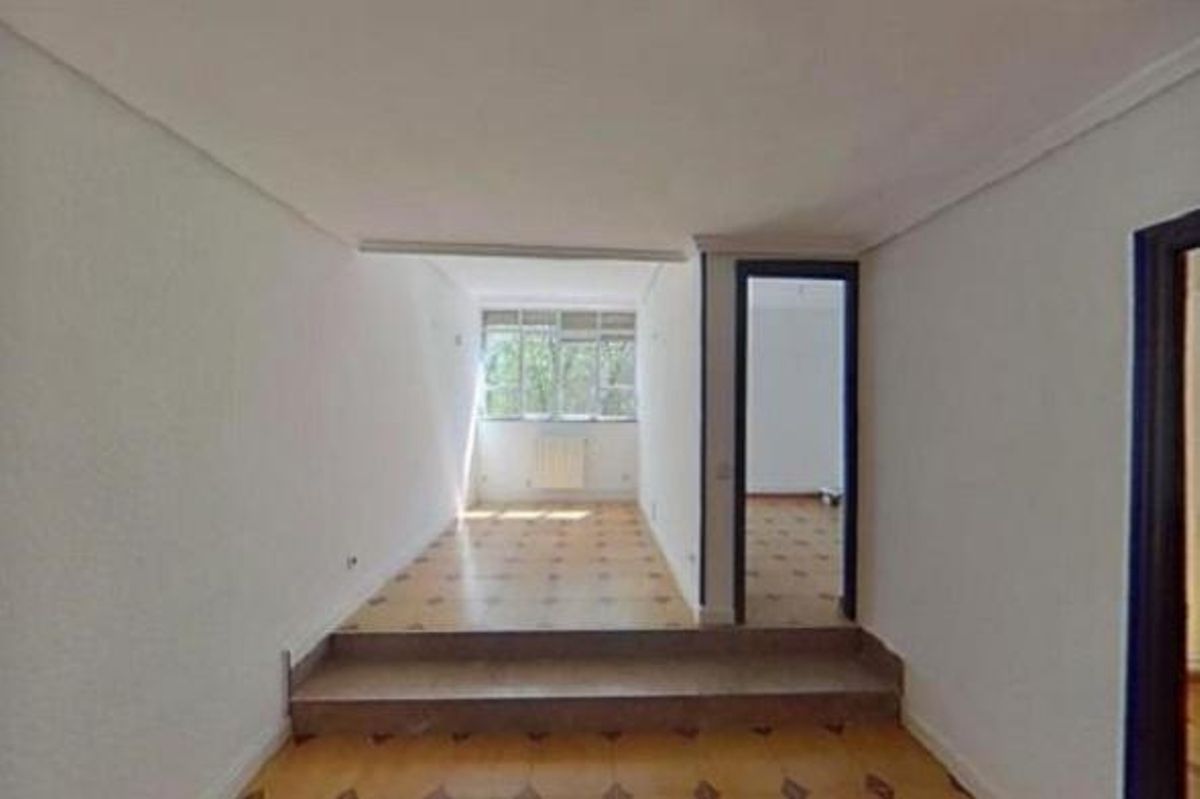 ¿Quieres invertir en vivienda y te interesa comprar un piso en Madrid? Estos son los más económicos