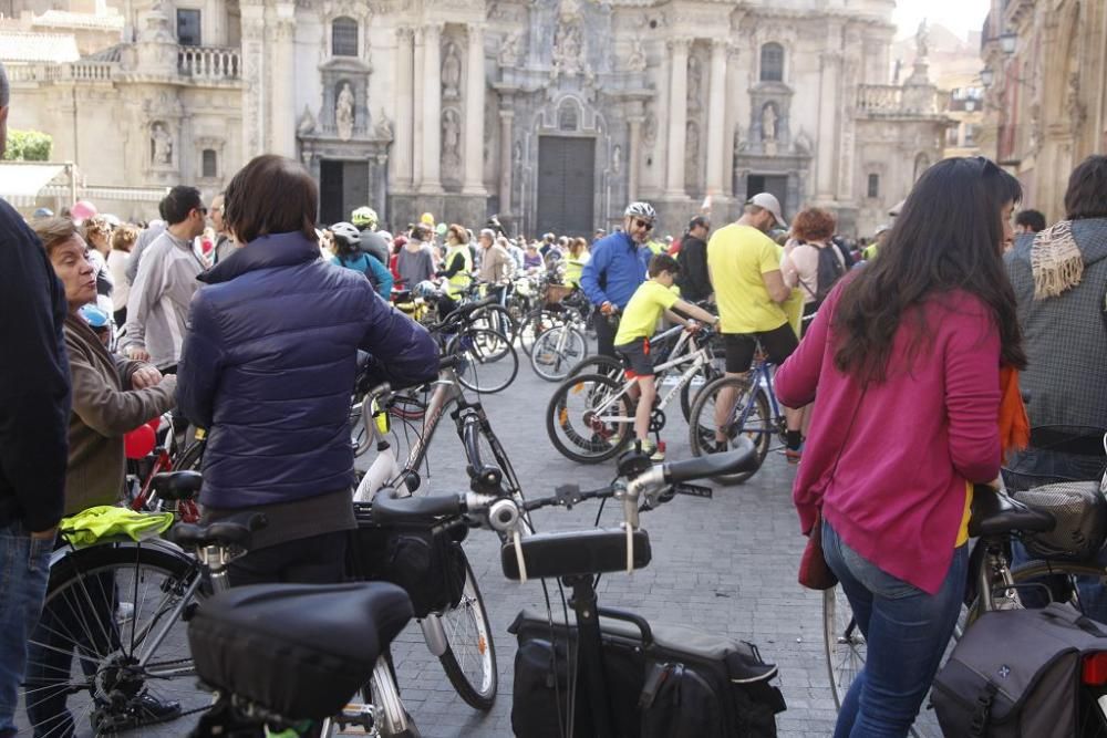 'Bicifestación' en Murcia