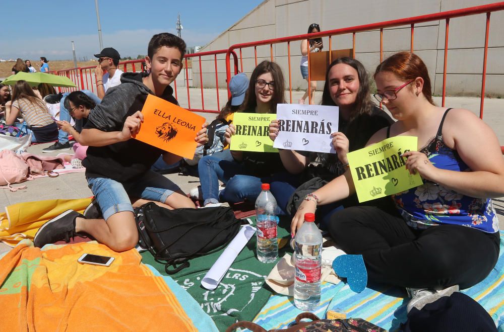 Colas para el concierto de OT en Málaga.