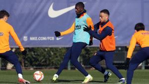 Xavi sobre Dembélé: «O renova o se li busca un sortida»