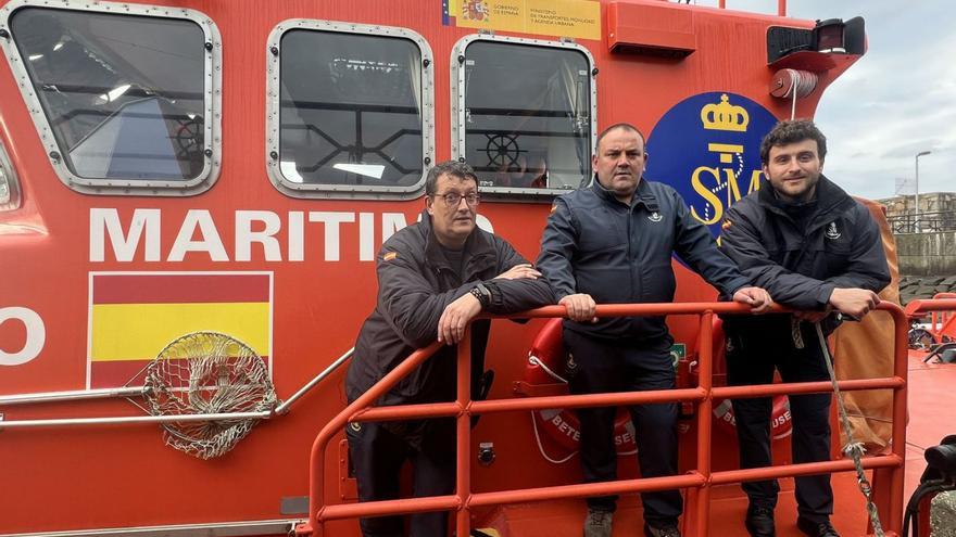 Rescate en la ría de A Coruña: “Tardamos cuatro minutos, si tardamos cinco más, podrían haber muerto”