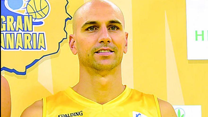 Alberto Oliver, base del Herbalife Gran Canaria