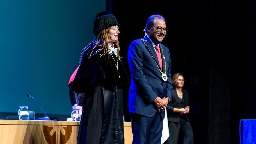 Ceremonia de Investidura de la Dra. Dña. Ana María González Martín como rectora de la Universidad del Atlántico Medio