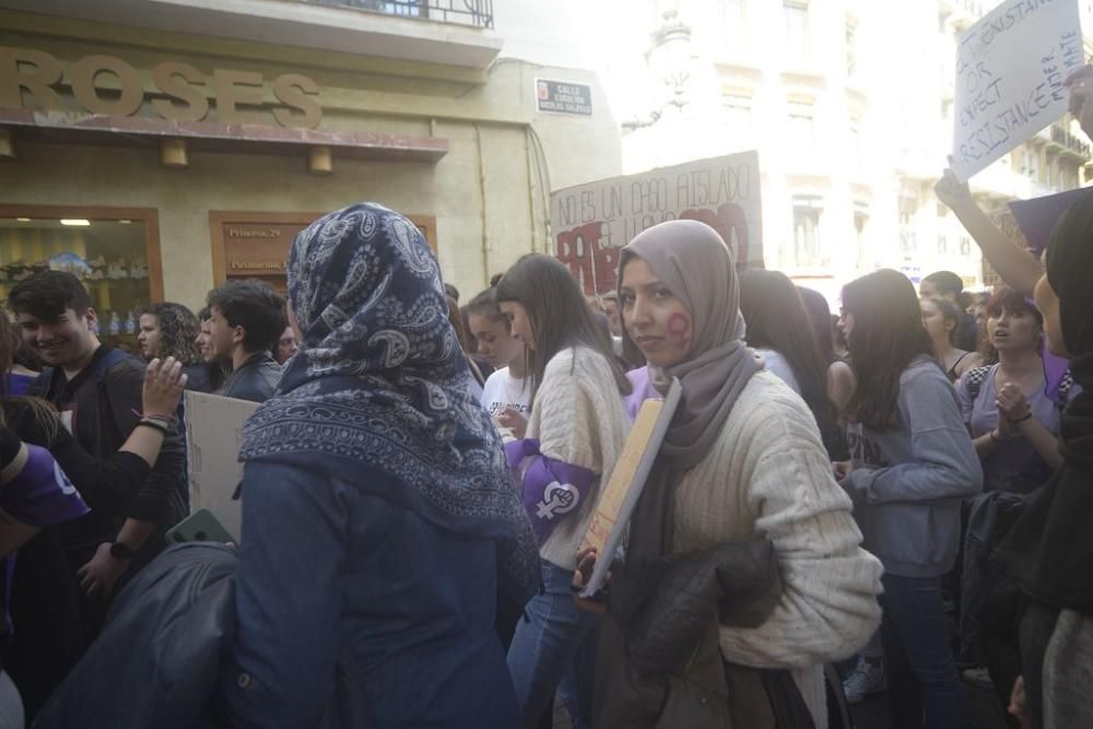 La feministas calientan motores antes de la manifestación del 8-M en Murcia