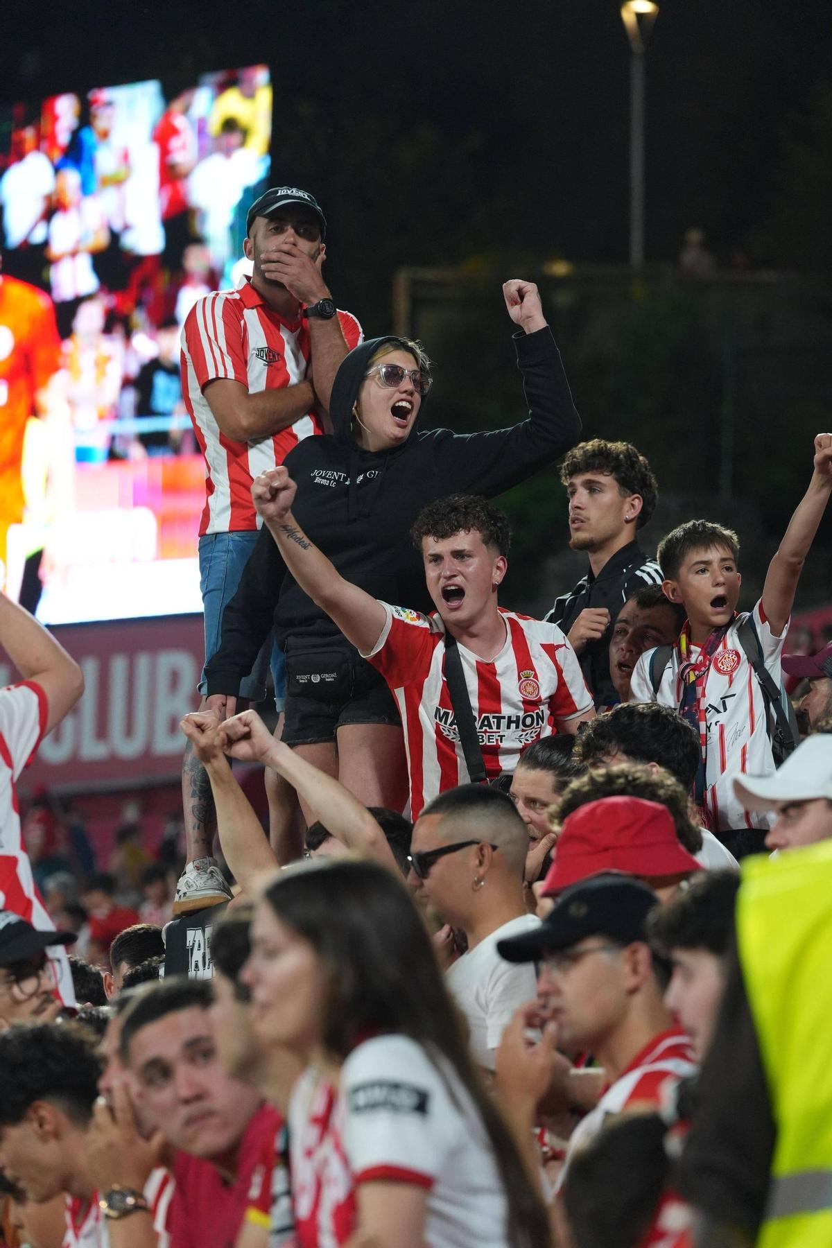 El Girona és incapaç de derrotar l'Elx i baixa a Segona (1-1) El Girona és incapaç de derrotar l'Elx i baixa a Segona