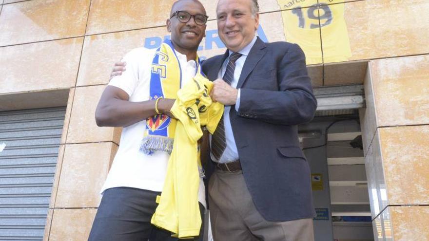 El Villarreal CF y la Agrupació de Penyes, en la Gala Benéfica Fundación Marcos Senna