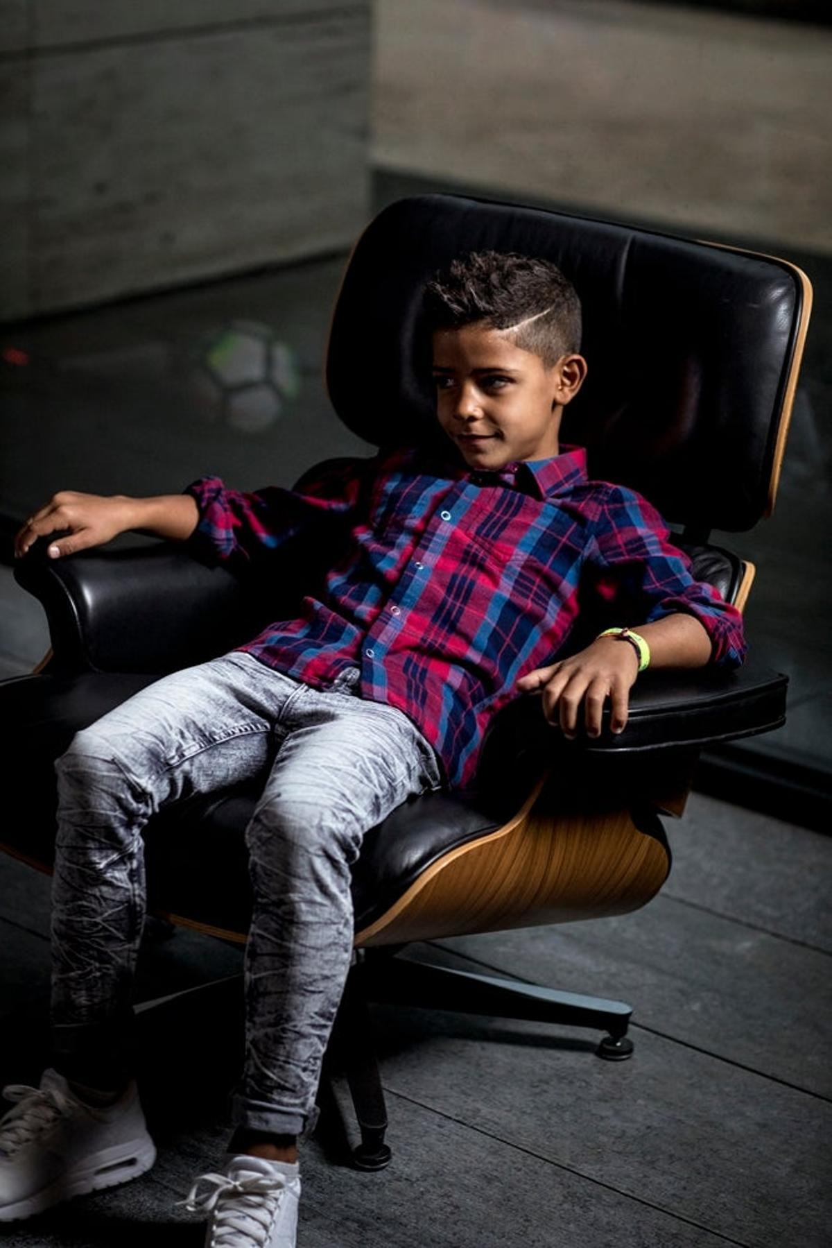 Foto en exclusiva del hijo de Cristiano Ronaldo como modelo Foto en exclusiva del hijo de Cristiano Ronaldo como modelo