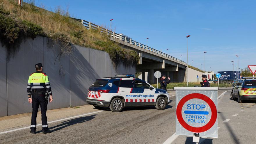 Fugen d'un control a l’AP-7 i els aturen després d'una persecució de 50 quilòmetres a Aiguaviva