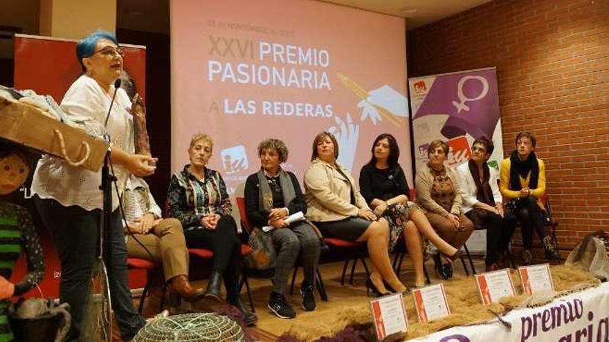 Solidaridad y premio para las mujeres rederas