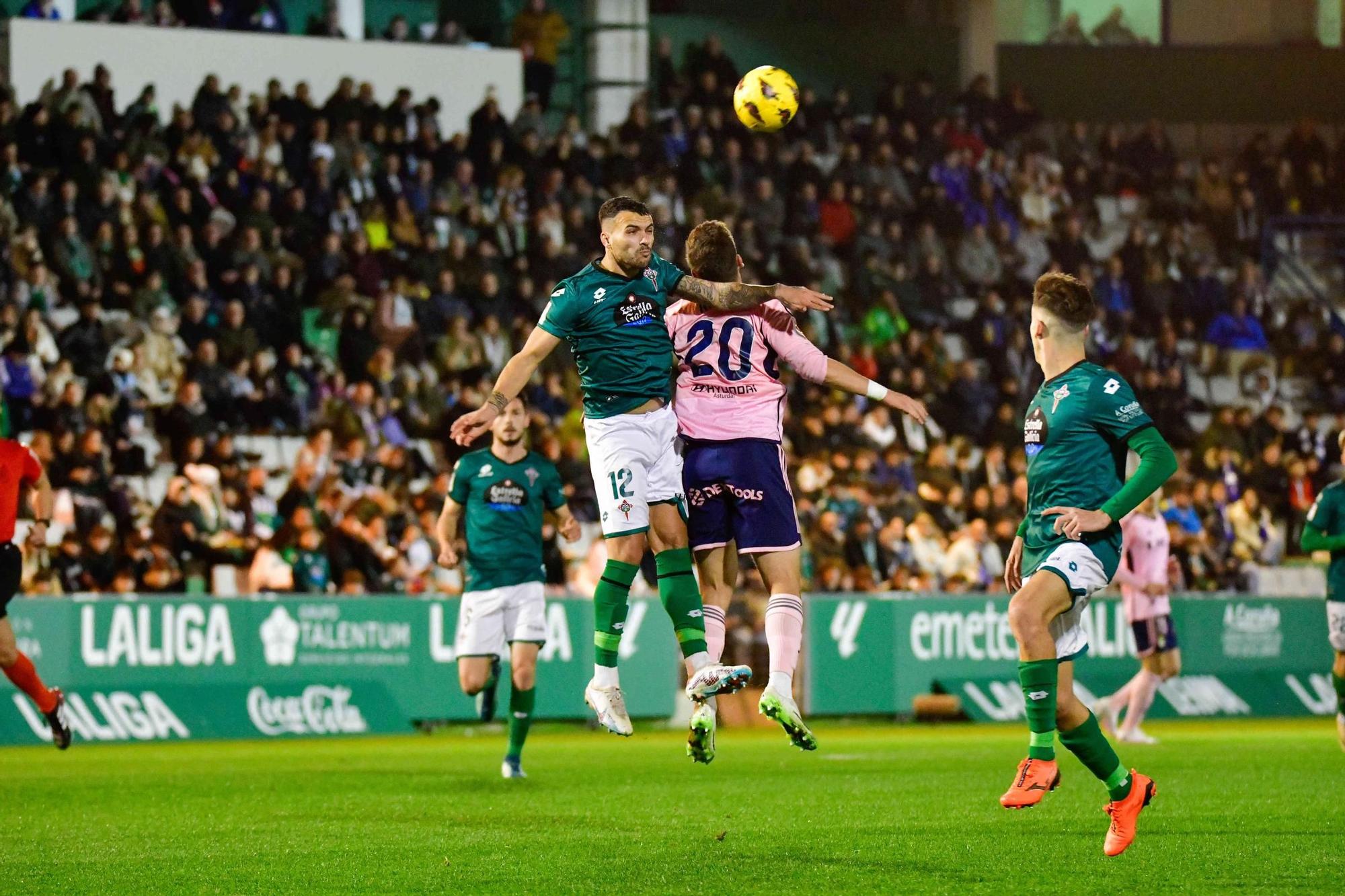 EN IMÁGENES: El Racing de Ferrol - Real Oviedo, con gran presencia de afición oviedista