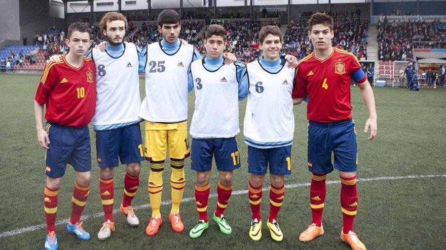 Los seis asturianos que jugaron ayer con la selección española: Álvaro Fidalgo, Isma Aizpiri, Dani Martín, Berto González, Asier Gomes y Jorge Meré, de izquierda a derecha. | fernando rodríguez