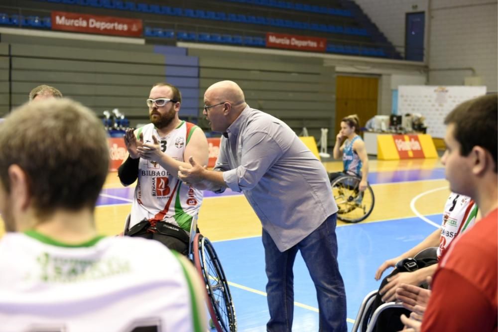 Baloncesto sobre ruedas en el Príncipe de Asturias