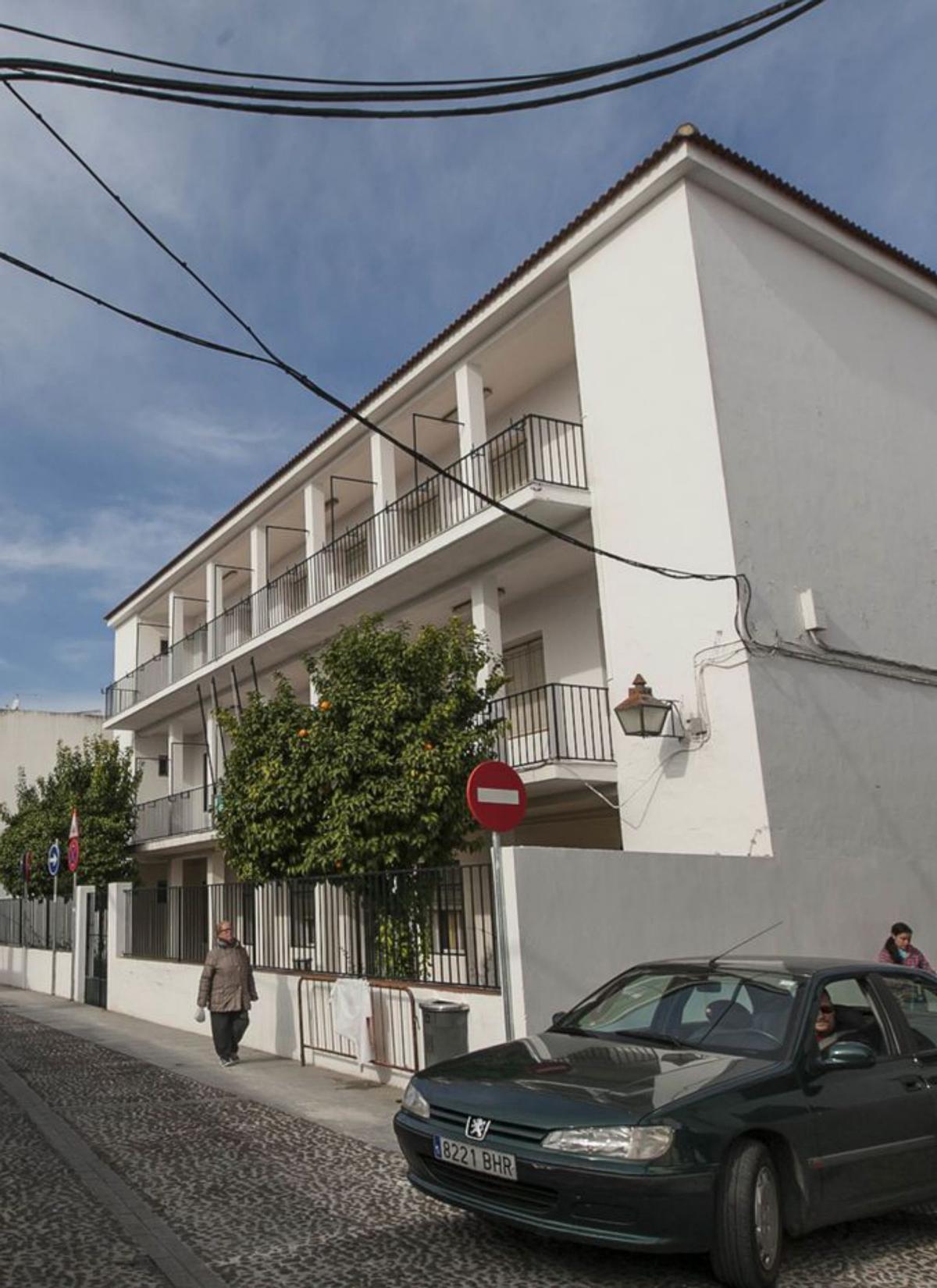 Colegio Luciana Centeno 8 Es un centro sociocultural. | A.J. GONZÁLEZ