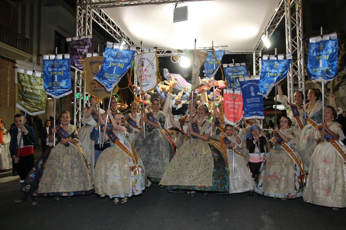 Falla Societat Club 53 ha logrado el primer premio en la categoría infantil